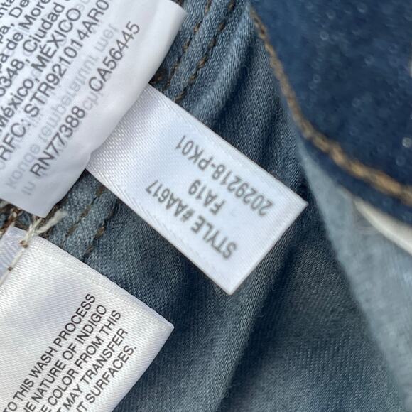 Madewell • Roadtripper Skinny Jeans in Bardwell Wash - Picture 9 of 9